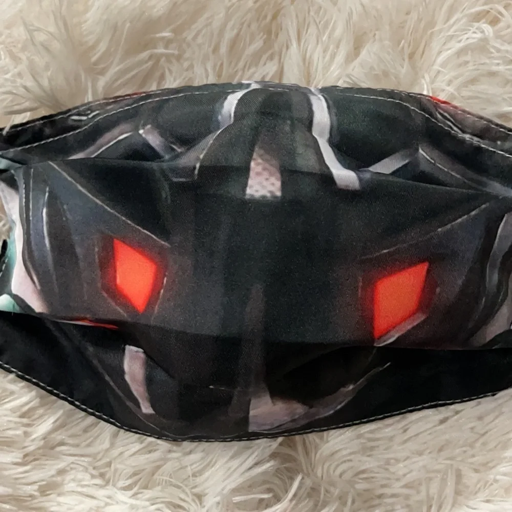 New set/2 Mortal Kombat face masks